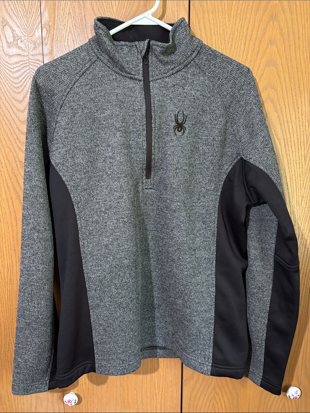 Spyder Men's Gray and Black Half-Zip Performance Sweater large